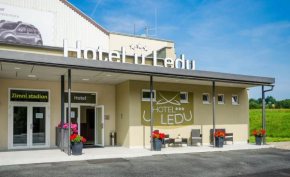 Hotel u Ledu Velké Popovice